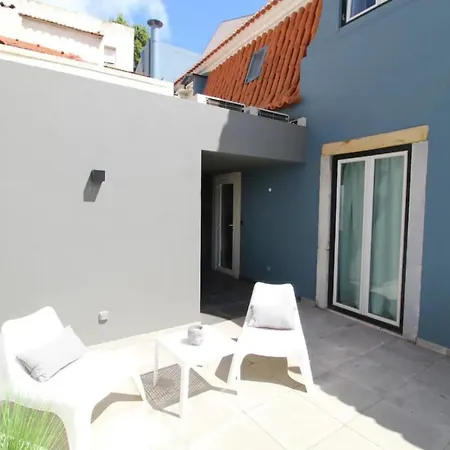 Bright 1 Bd W Lovely Balcony In ליסבון