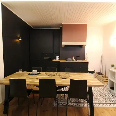 Ferienhaus Bright 1 Bd W Lovely Balcony In *